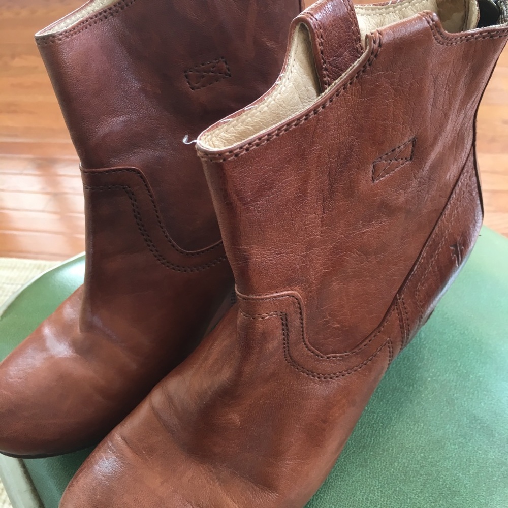 Frye Carson Wedge Bootie - Picture 6 of 6